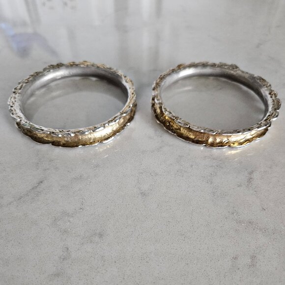 PAIR OF ZENTALL SCALLOPED-EDGE HEAVY METAL BANGLE BRACELETS - Picture 5 of 16